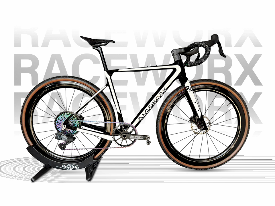 GRAVEL Black · White Logo · Electronic · C · Wheels
